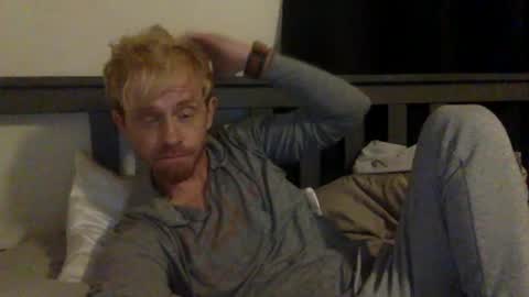 Snapshot of julius_ervings_dong chatting on June 2026 02:57:01 AM Dr. Js Dong online show from June 2026 02:57:01 AM