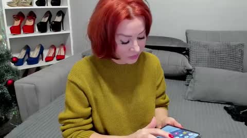 jullia_moor online show from January 2026 12:57:01 AM