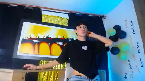 jullian online show from March 2026 08:14:01 PM