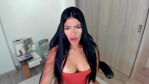 july_correa online show from September 2025 08:58:02 PM