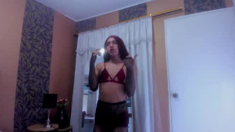 Snapshot of july_quinzel chatting on April 2026 03:04:02 AM july_quinzel online show from April 2026 03:04:02 AM