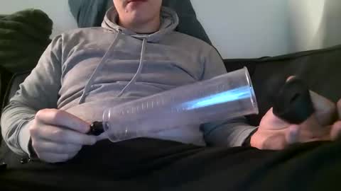 Snapshot of julzzy21 chatting on November 2025 04:18:02 PM julzzy21 online show from November 2025 04:18:02 PM