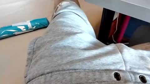 Snapshot of jumezee chatting on October 2025 06:48:01 AM Asian office boy online show from October 2025 06:48:01 AM