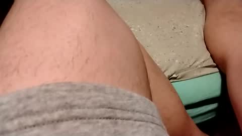 Snapshot of jumezee chatting on November 2025 12:06:02 PM Asian office boy online show from November 2025 12:06:02 PM