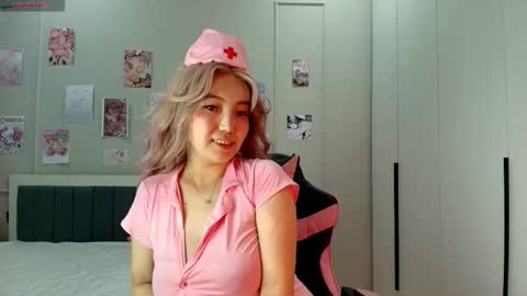 Kira online show from January 2026 07:08:02 PM