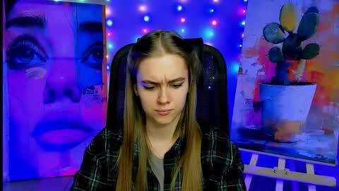 junewoods online show from March 2026 01:29:02 PM