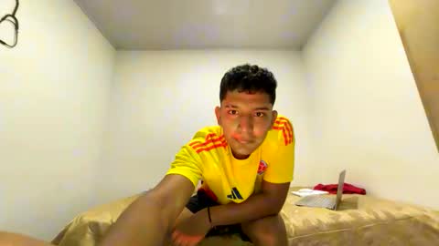 Snapshot of junior_osorio_2 chatting on January 2026 03:45:02 AM junior_osorio_2 online show from January 2026 03:45:02 AM