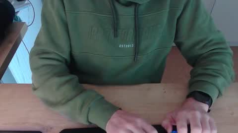 Snapshot of junk2711 chatting on March 2026 08:40:01 AM junk2711 online show from March 2026 08:40:01 AM