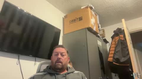 Snapshot of junky345 chatting on October 2025 04:05:02 PM Junky online show from October 2025 04:05:02 PM