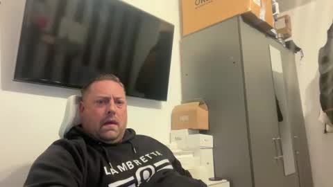 Junky online show from October 2025 06:52:02 PM