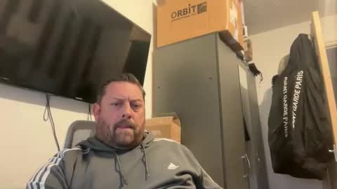 Junky online show from November 2025 07:24:01 PM