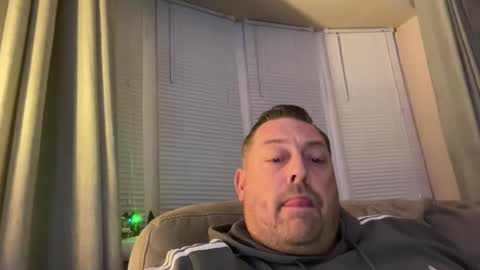 Junky online show from November 2025 05:46:02 PM