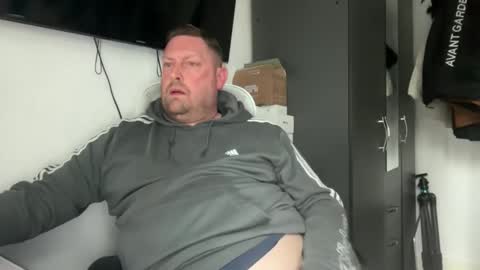 Snapshot of junky345 chatting on March 2026 02:54:02 PM Junky online show from March 2026 02:54:02 PM