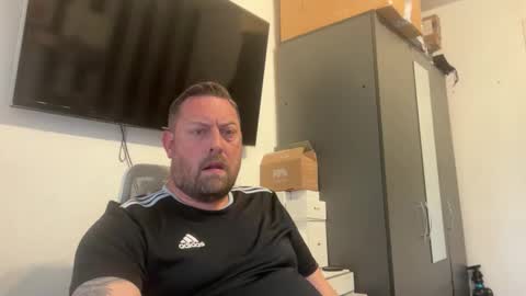 Snapshot of junky345 chatting on March 2026 04:10:01 PM Junky online show from March 2026 04:10:01 PM