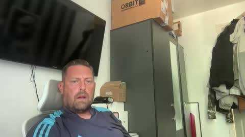 Junky online show from May 2026 03:31:02 PM