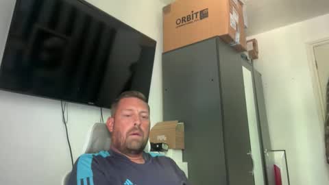 Junky online show from May 2026 02:37:01 PM