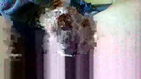 Valentin online show from October 2025 03:54:01 PM