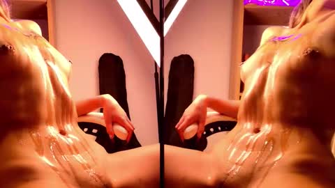 Snapshot of jupiter_sin_h chatting on November 2025 07:45:02 PM Welcome to my new account online show from November 2025 07:45:02 PM