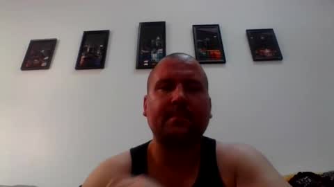 Snapshot of just1more5 chatting on October 2025 06:28:02 PM just1more5 online show from October 2025 06:28:02 PM