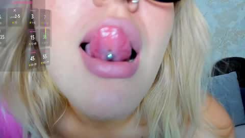 Alex Alexandra online show from May 2026 01:25:02 AM