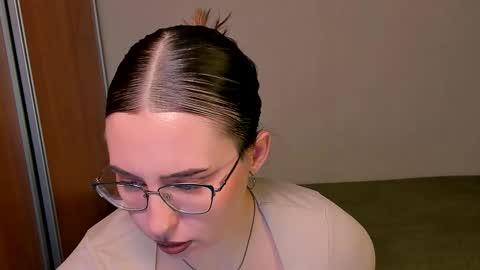 Nika and Mark online show from November 2025 01:18:01 AM