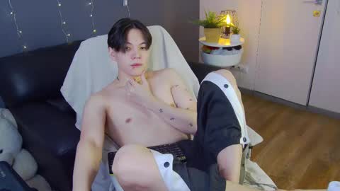 Snapshot of just_gay_ chatting on February 2025 01:14:02 PM just_gay_ online show from February 2025 01:14:02 PM