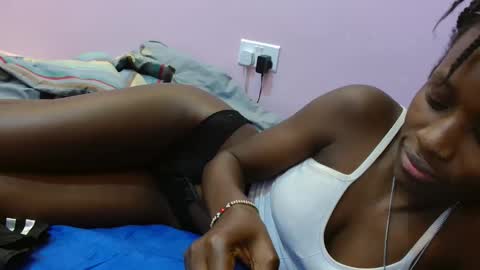 Snapshot of just_isla chatting on January 2026 02:55:02 PM Sexy Isla online show from January 2026 02:55:02 PM