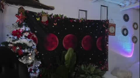 Snapshot of just_katiex chatting on December 2024 03:45:01 AM Sofia online show from December 2024 03:45:01 AM