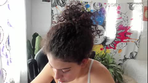 Snapshot of just_katiex chatting on January 2025 06:46:01 PM Sofia online show from January 2025 06:46:01 PM