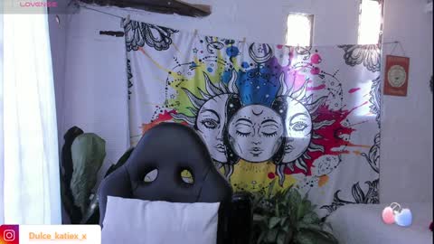 Snapshot of just_katiex chatting on January 2025 09:39:02 PM Sofia online show from January 2025 09:39:02 PM