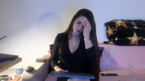 Snapshot of justanneagain chatting on November 2025 08:10:01 PM JustAnne online show from November 2025 08:10:01 PM