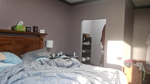 Tohiptwoquit online show from March 2025 11:03:02 PM