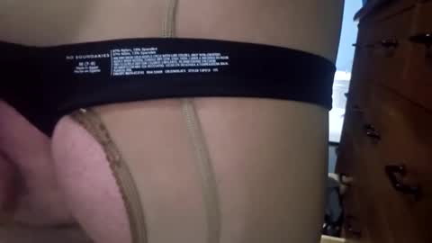 Tohiptwoquit online show from October 2025 05:30:01 AM