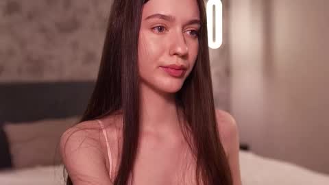 Katarina online show from October 2025 07:56:02 PM