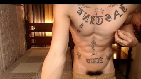 Snapshot of justine_hunk chatting on March 2025 03:34:02 AM justine_hunk online show from March 2025 03:34:02 AM