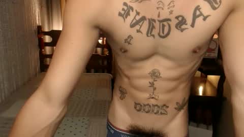 Snapshot of justine_hunk chatting on November 2025 06:07:02 AM justine_hunk online show from November 2025 06:07:02 AM