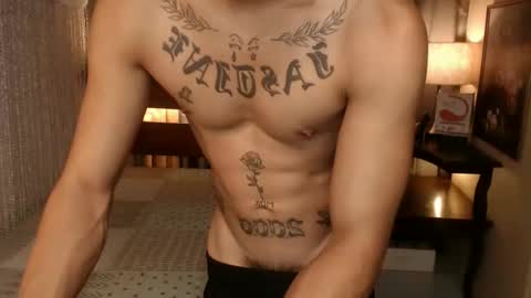 Snapshot of justine_hunk chatting on December 2025 03:34:01 AM justine_hunk online show from December 2025 03:34:01 AM