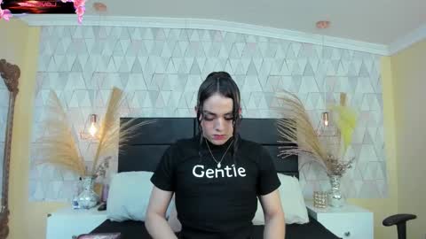 Justine online show from February 2026 03:32:02 AM