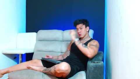 Snapshot of justinfuller_31 chatting on February 2026 07:43:01 PM justinfuller_31 online show from February 2026 07:43:01 PM