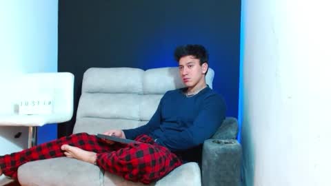 Snapshot of justinfuller_31 chatting on February 2026 06:54:02 AM justinfuller_31 online show from February 2026 06:54:02 AM