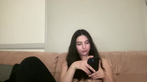 Jess online show from December 2024 10:56:02 AM