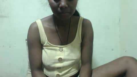 Justlhot online show from November 2025 01:33:02 AM