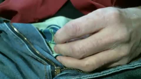 Snapshot of justme39057 chatting on January 2025 11:51:01 PM Justme39057 online show from January 2025 11:51:01 PM