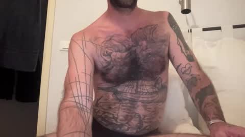 justmeandyou00 online show from November 2025 03:58:02 PM