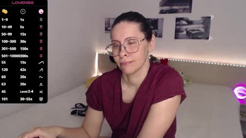 Julie online show from April 2026 04:14:01 PM