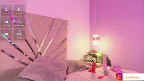 Mia online show from July 2026 12:24:02 AM