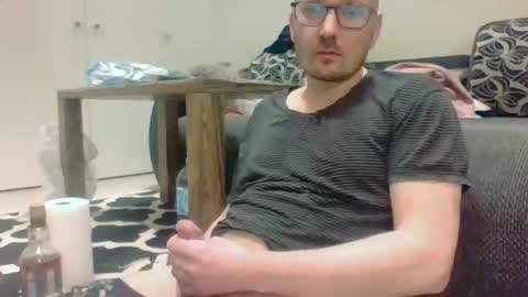 justnotsobig online show from April 2026 10:12:01 PM