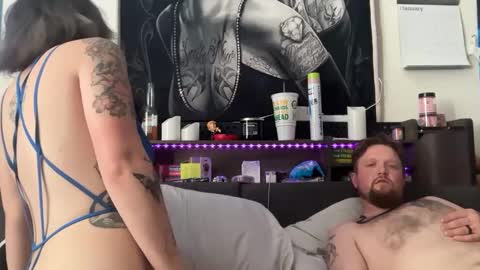 justthejohnsons online show from January 2026 08:47:01 PM