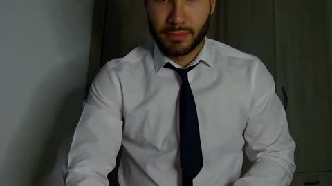 Justin online show from October 2025 09:49:01 PM