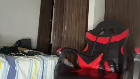 jxbiggy online show from July 2026 11:01:02 PM